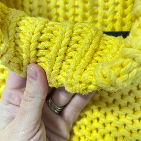 Free People My only Sunshine yellow turtleneck knit sweater size xs - Picture 9 of 9